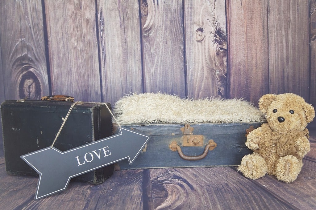 Choisir un lit à barreaux pour mon bébé, mode d'emploi